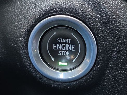 Used 2019 GMC Sierra 1500 Denali w/ Denali Ultimate Package AWD/4WD image 20