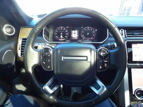 Used 2018 Land Rover Range Rover Supercharged image 26