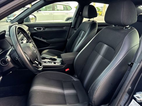 Used 2024 Honda Civic Sport image 11