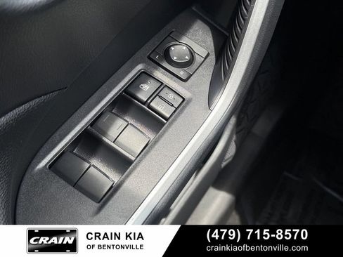Used 2025 Toyota RAV4 LE AWD/4WD image 10