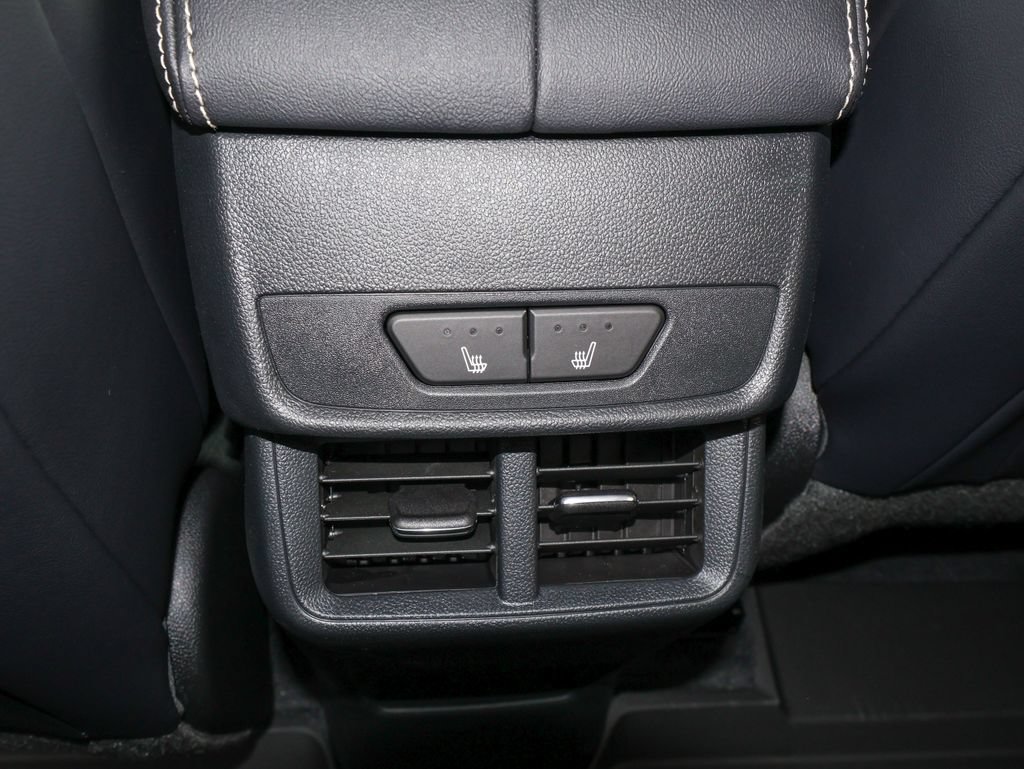 New 2027 GMC Terrain Elevation w/ Elevation Premium Package FWD image 12
