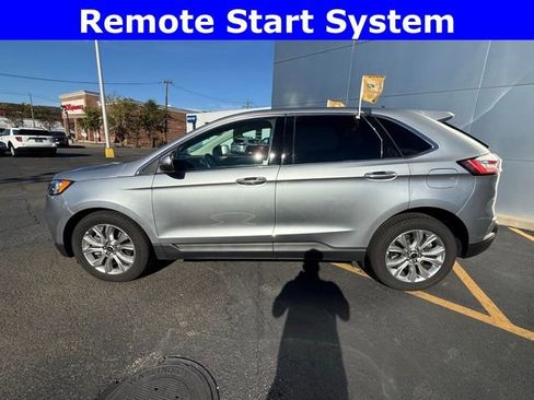 Certified 2024 Ford Edge Titanium AWD/4WD image 4