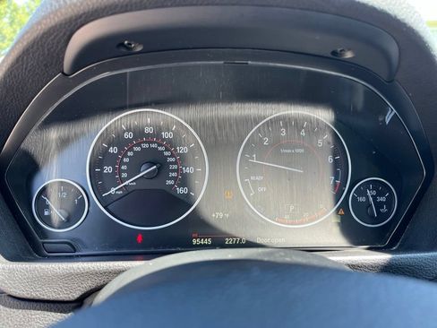 Used 2018 BMW 330i xDrive Sedan w/ Convenience Package AWD/4WD image 34