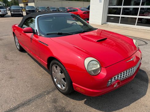Used 2002 Ford Thunderbird RWD image 2