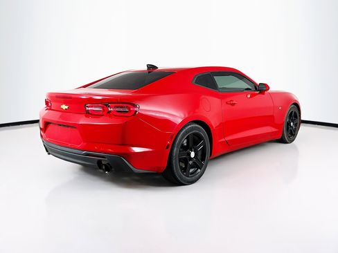 Used 2021 Chevrolet Camaro LT RWD image 29