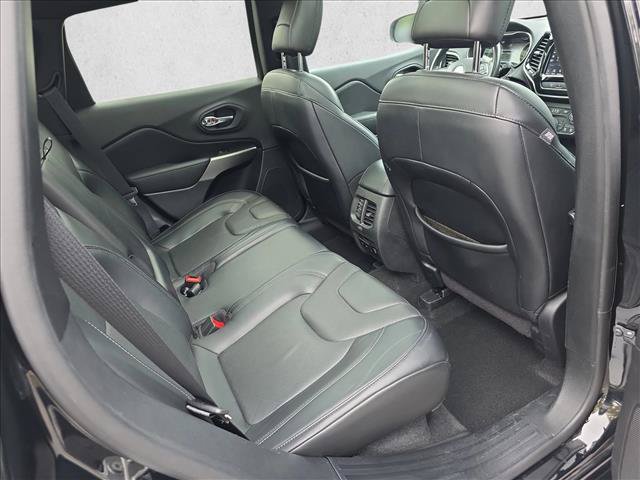 Used 2020 Jeep Cherokee High Altitude AWD/4WD image 11