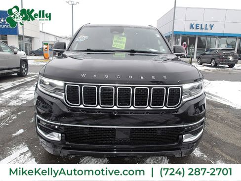 Used 2022 Jeep Wagoneer Series I image 2