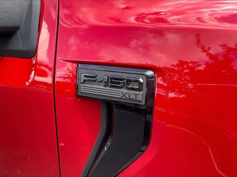 Used 2025 Ford F150 XLT w/ Equipment Group 302A MID AWD/4WD image 9