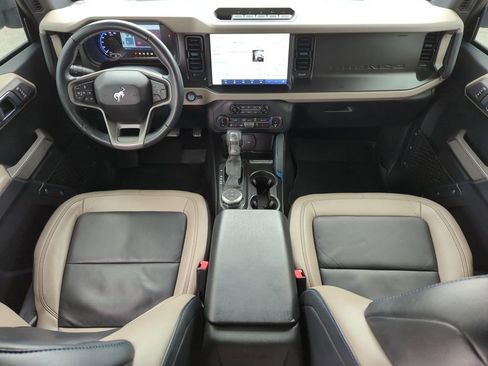 Used 2022 Ford Bronco Wildtrak AWD/4WD image 15