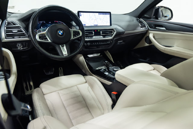 Certified 2023 BMW X4 xDrive30i w/ M Sport Package AWD/4WD image 19