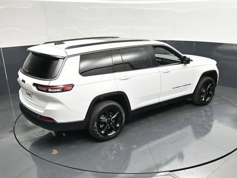 New 2026 Jeep Grand Cherokee L Limited AWD/4WD image 56