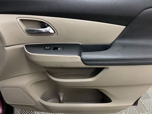 Used 2015 Honda Odyssey EX-L image 38