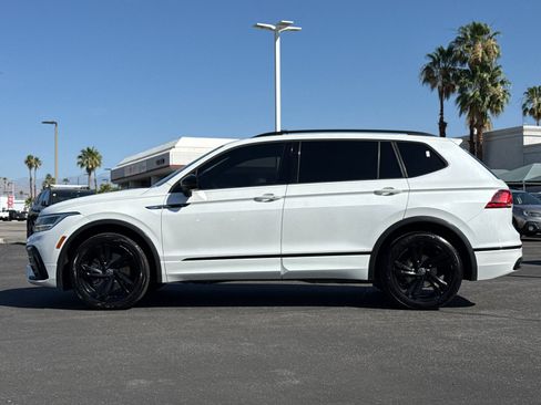 Used 2023 Volkswagen Tiguan SE R-Line FWD image 6