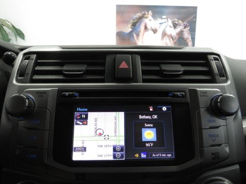 Used 2014 Toyota 4Runner Limited AWD/4WD image 20