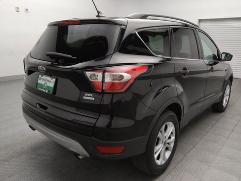 Used 2018 Ford Escape SEL FWD image 9