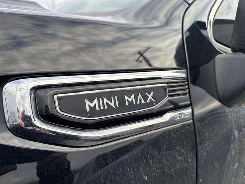 Used 2023 GMC Sierra 1500 Denali w/ Denali Reserve Package image 7