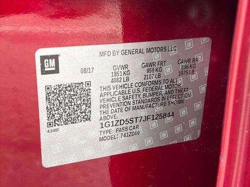 Used 2018 Chevrolet Malibu LT image 17