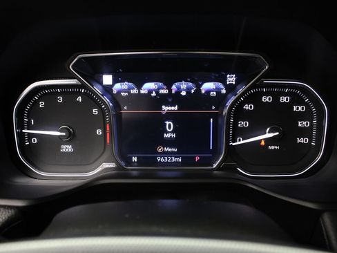Used 2021 GMC Yukon XL Denali w/ LPO, Illumination Package AWD/4WD image 10