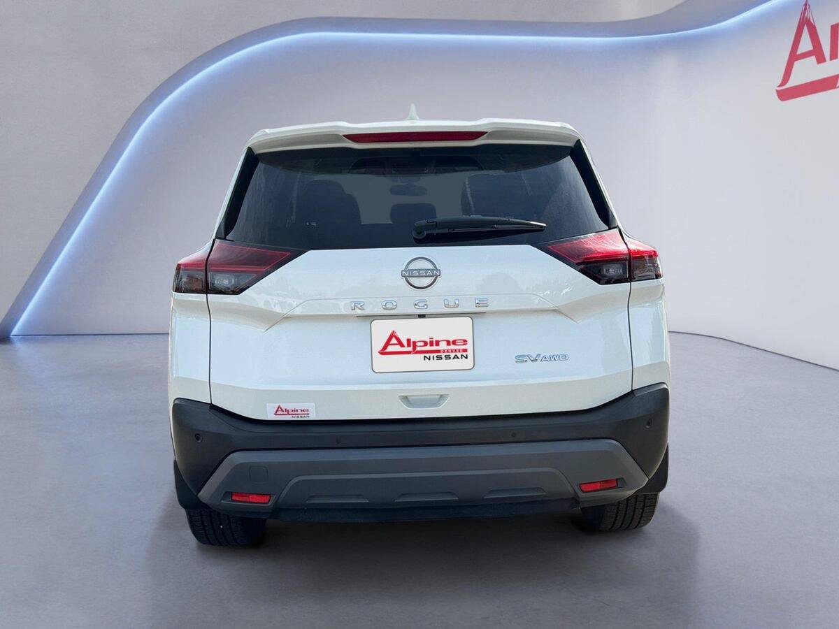 Used 2023 Nissan Rogue SV AWD/4WD image 4