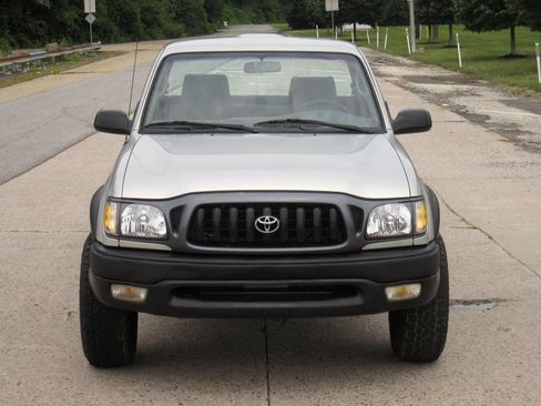 Used 2002 Toyota Tacoma 2WD Regular Cab image 5