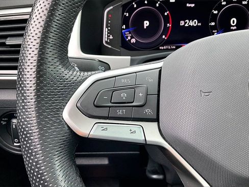 Used 2023 Volkswagen Atlas SEL R-Line image 24