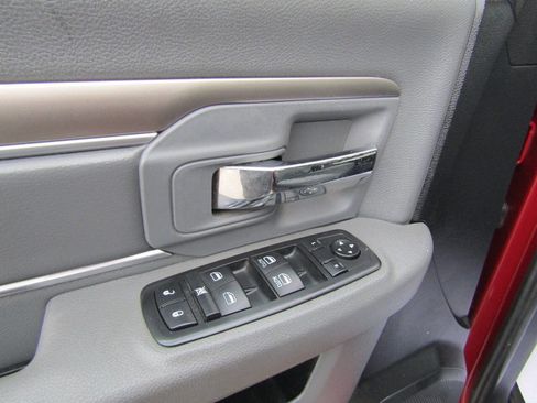 Used 2014 RAM 1500 Outdoorsman image 9