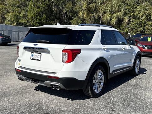 Certified 2022 Ford Explorer King Ranch w/ Class IV Trailer Tow Package image 3
