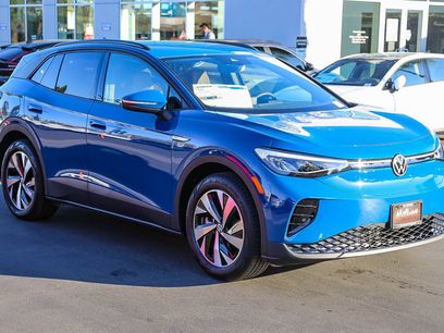 New 2025 Volkswagen ID.4 Pro