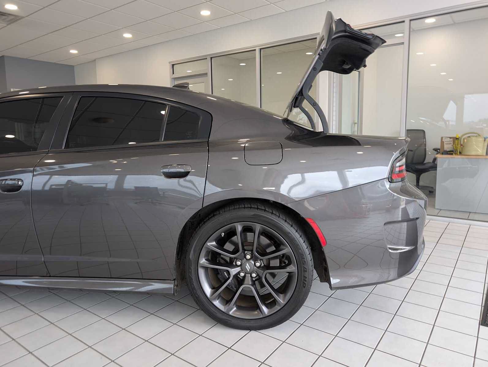 Used 2022 Dodge Charger Scat Pack RWD image 13