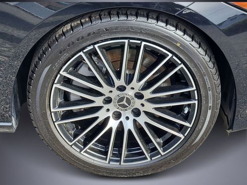 Used 2023 Mercedes-Benz C 300 4MATIC Sedan image 8