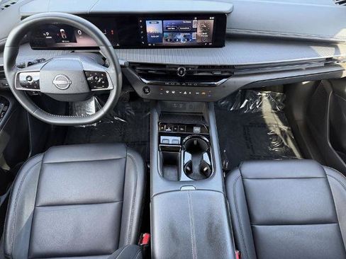 Certified 2025 Nissan Murano SV AWD/4WD image 2