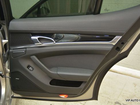 Used 2011 Porsche Panamera 4 AWD/4WD image 10