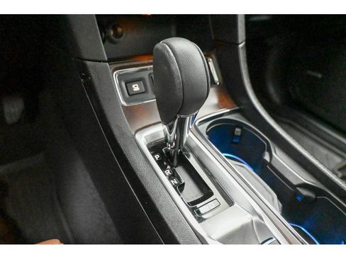 Used 2023 Subaru Ascent Touring image 47