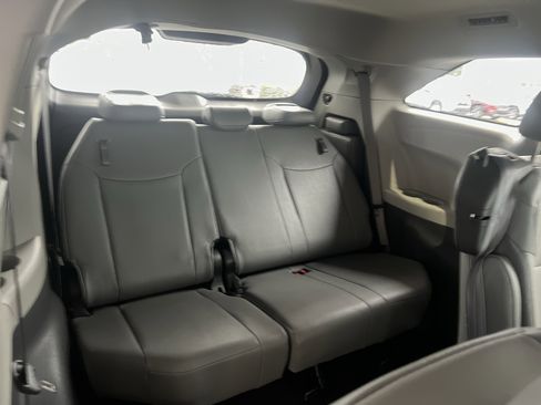 Certified 2024 Toyota Sienna XLE image 16