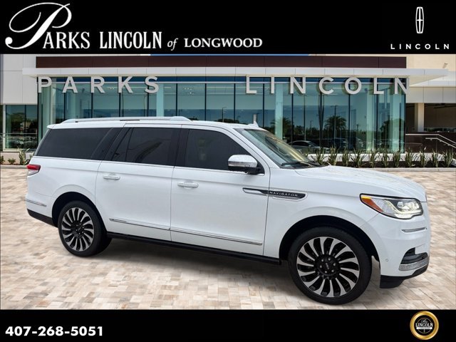 Used 2024 Lincoln Navigator L Black Label AWD/4WD image 1