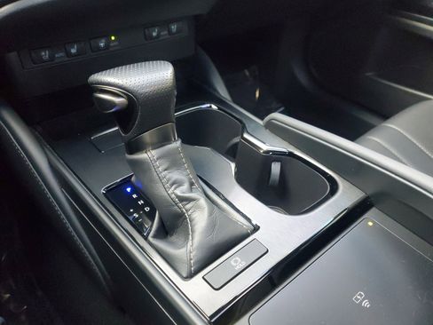 Certified 2023 Lexus ES 350 F Sport image 30