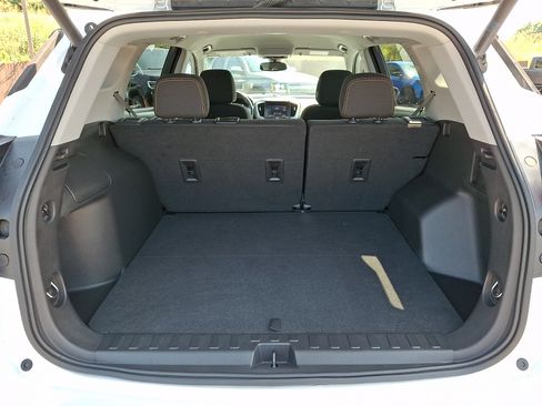 Certified 2021 GMC Terrain SLE w/ Driver Convenience Package FWD image 28