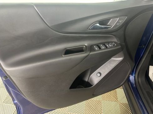 Used 2022 Chevrolet Equinox LT AWD/4WD image 9