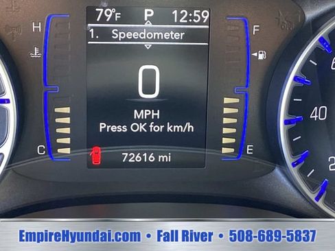Used 2023 Chrysler Voyager LX FWD image 33