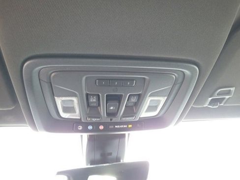 Used 2023 Chevrolet Silverado 2500 High Country w/ Z71 Off-Road Package image 21