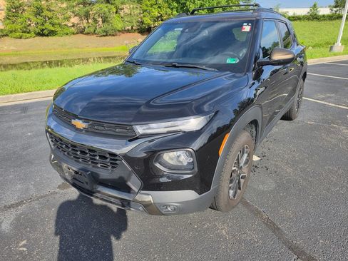 Used 2021 Chevrolet TrailBlazer ACTIV w/ Sun and Liftgate Package AWD/4WD image 5