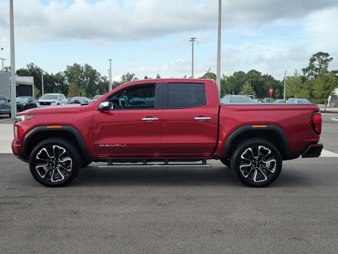 Used 2024 GMC Canyon Denali AWD/4WD image 5