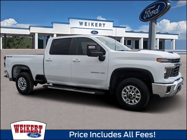 Used 2025 Chevrolet Silverado 2500 LT AWD/4WD image 1