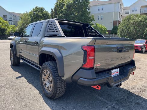 New 2026 Toyota Tacoma 4x4 Double Cab Hybrid image 6