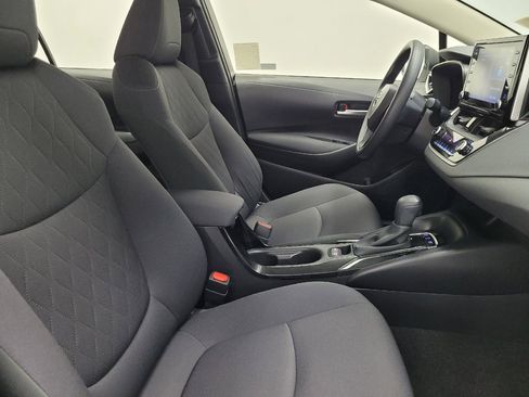 Used 2021 Toyota Corolla LE image 21