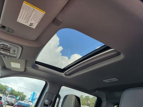 Used 2021 GMC Sierra 1500 AT4 w/ AT4 Preferred Package image 22