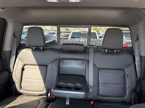 Used 2022 GMC Sierra 2500 Denali w/ Denali Black Diamond Edition image 11