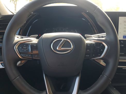 Used 2024 Lexus RX 350 FWD image 22