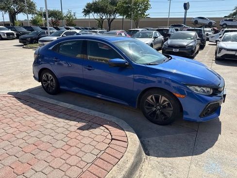 Used 2017 Honda Civic EX image 5