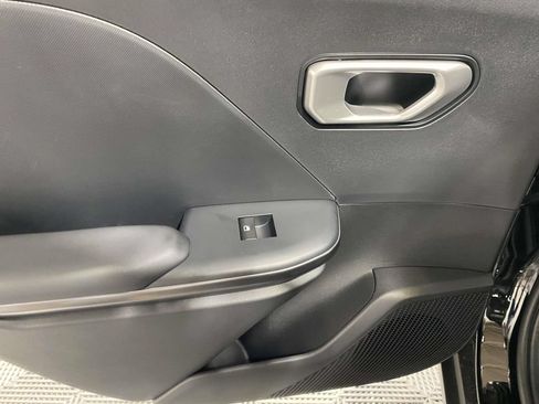 New 2026 Kia K4 FWD image 16